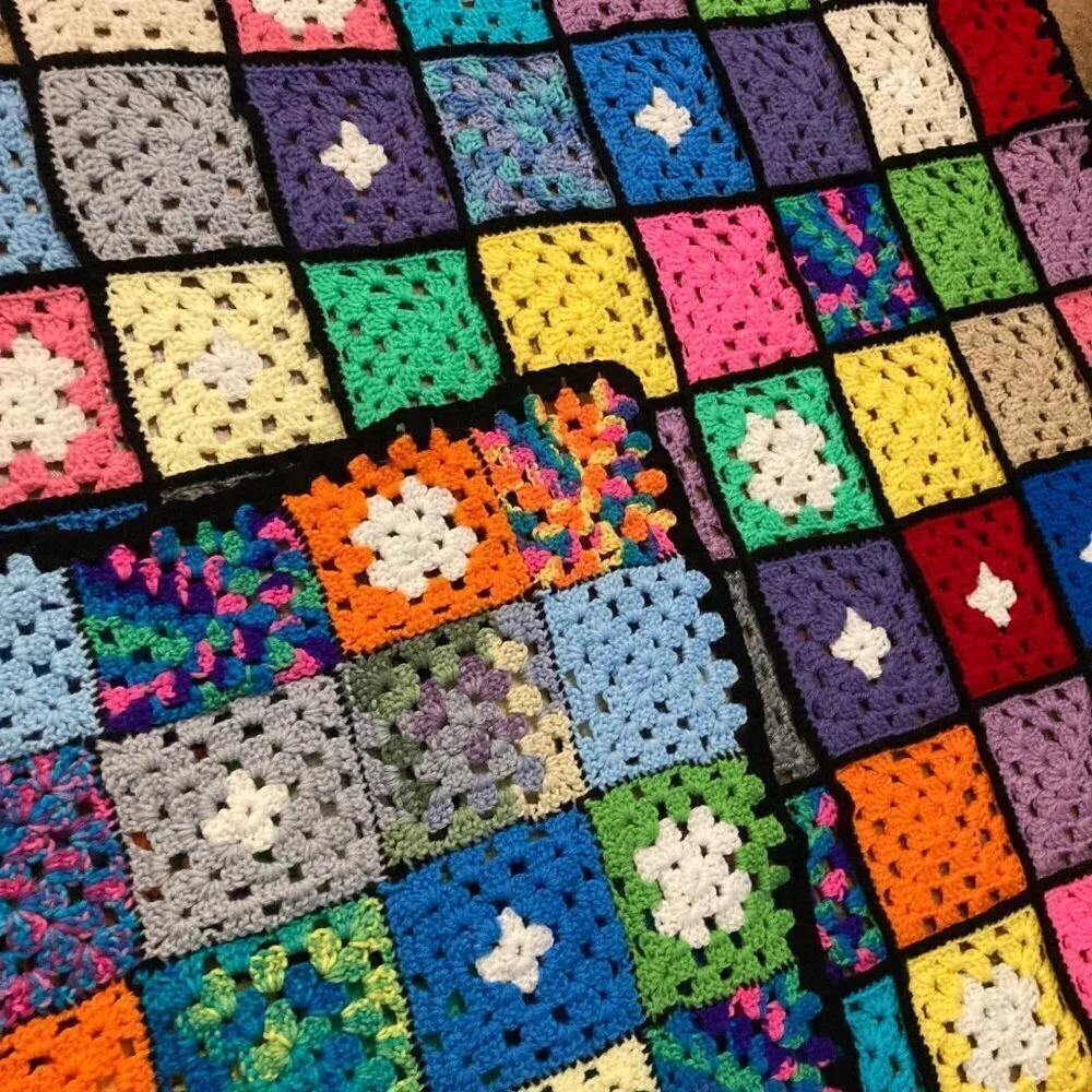 Granny Square Crocheted Blanket Bright Black trim 68 x‎ 108